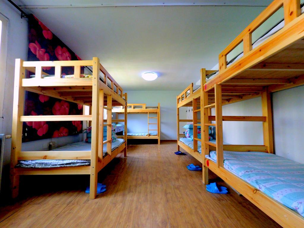 First Met Backpackers Hostel 청더 외부 사진